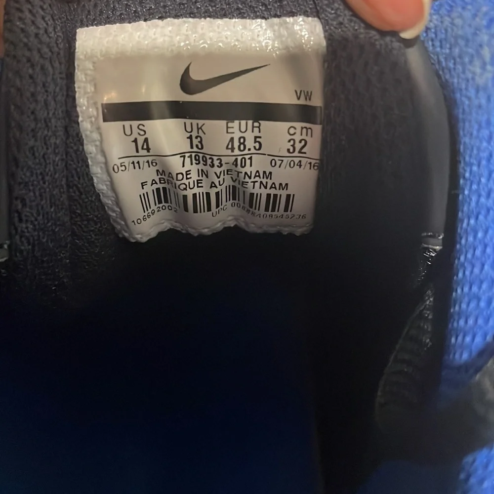 Nike Air Max Crusher 2, Size 14